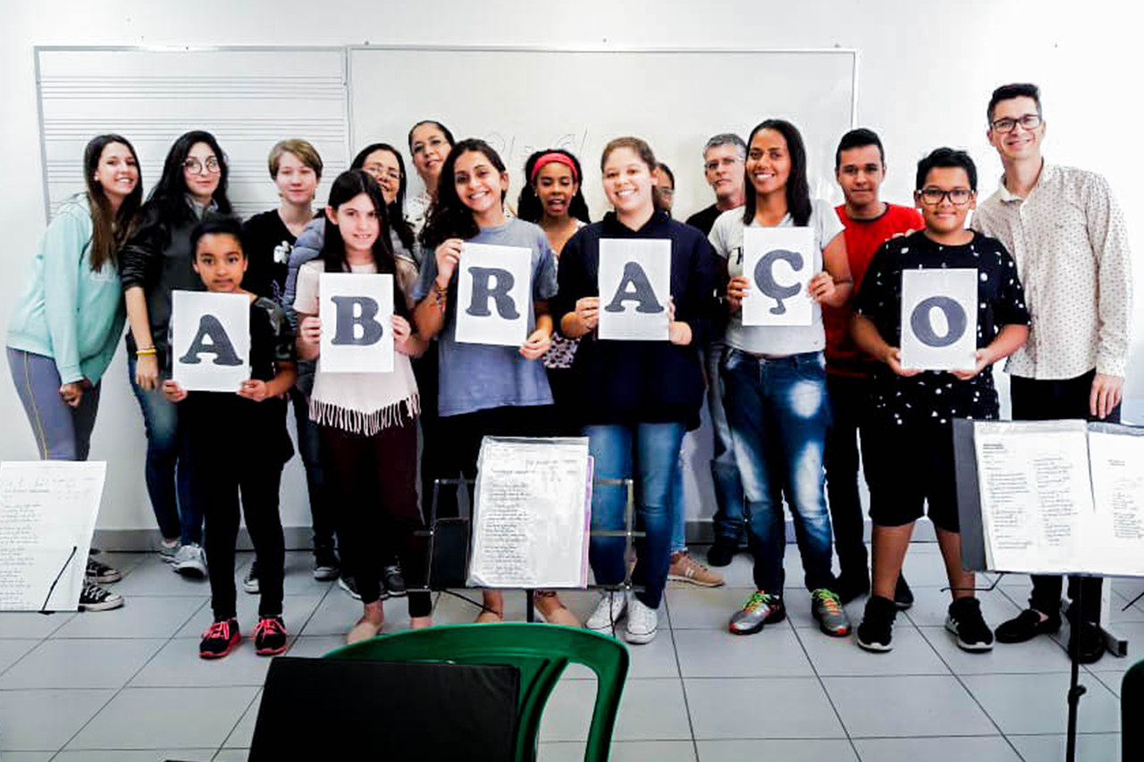 Dia do abraço no CCPL Jardim Paraíso