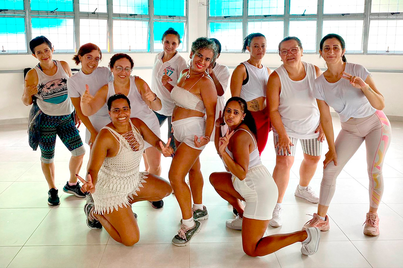 As aulas de Zumba do CCPL Hercília da Silva Barbosa são uma excelente opção de exercício físico para quem quer manter o bem-estar