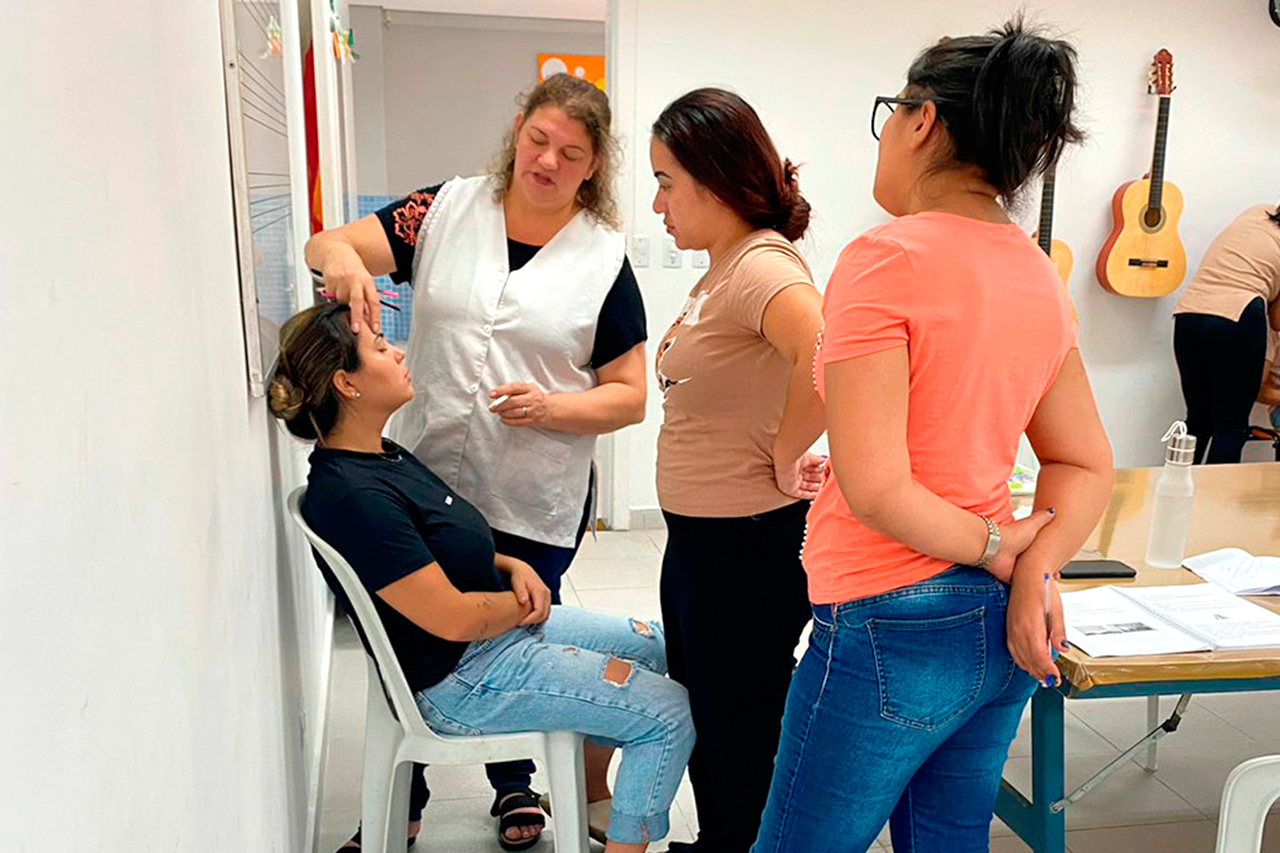 CCPL Gabriela de Freitas oferece curso de Depilação Profissional e Design de Sobrancelhas totalmente gratuito 