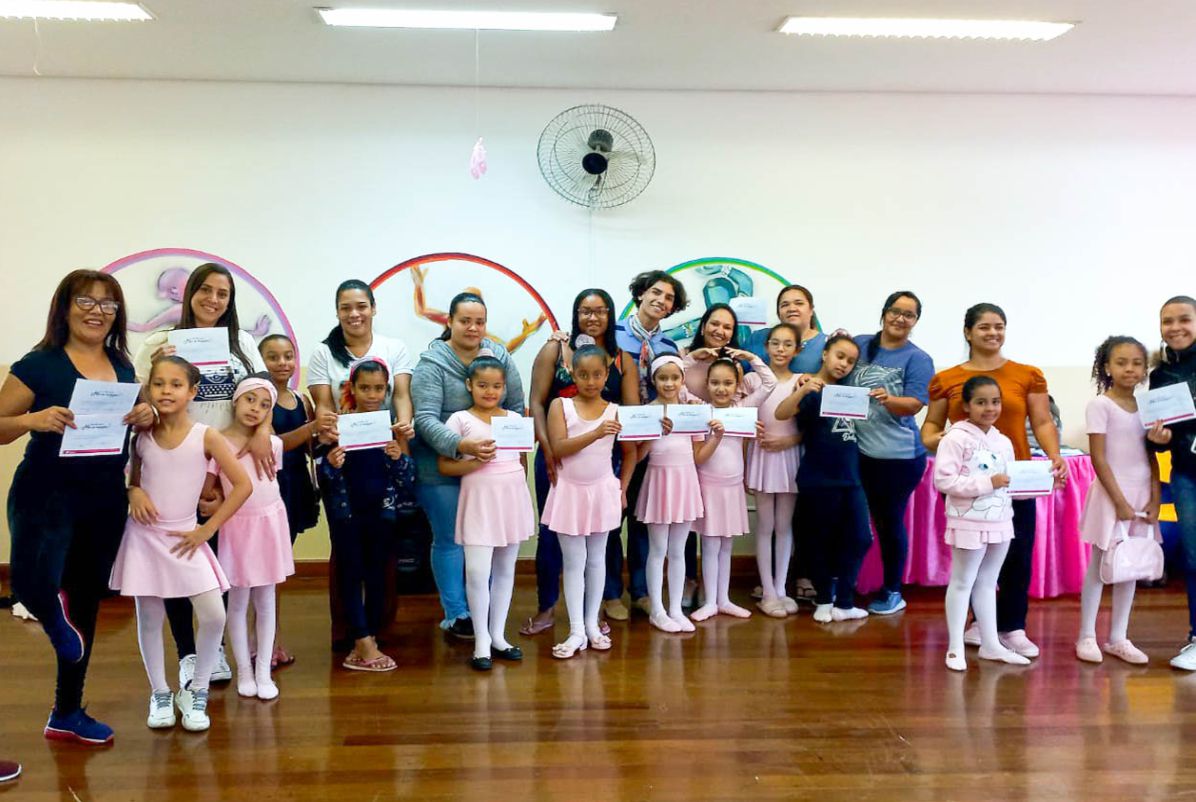CCPL Parque dos Camargos realizou atividades especiais em homenagem ao ‘Dia das Mães’