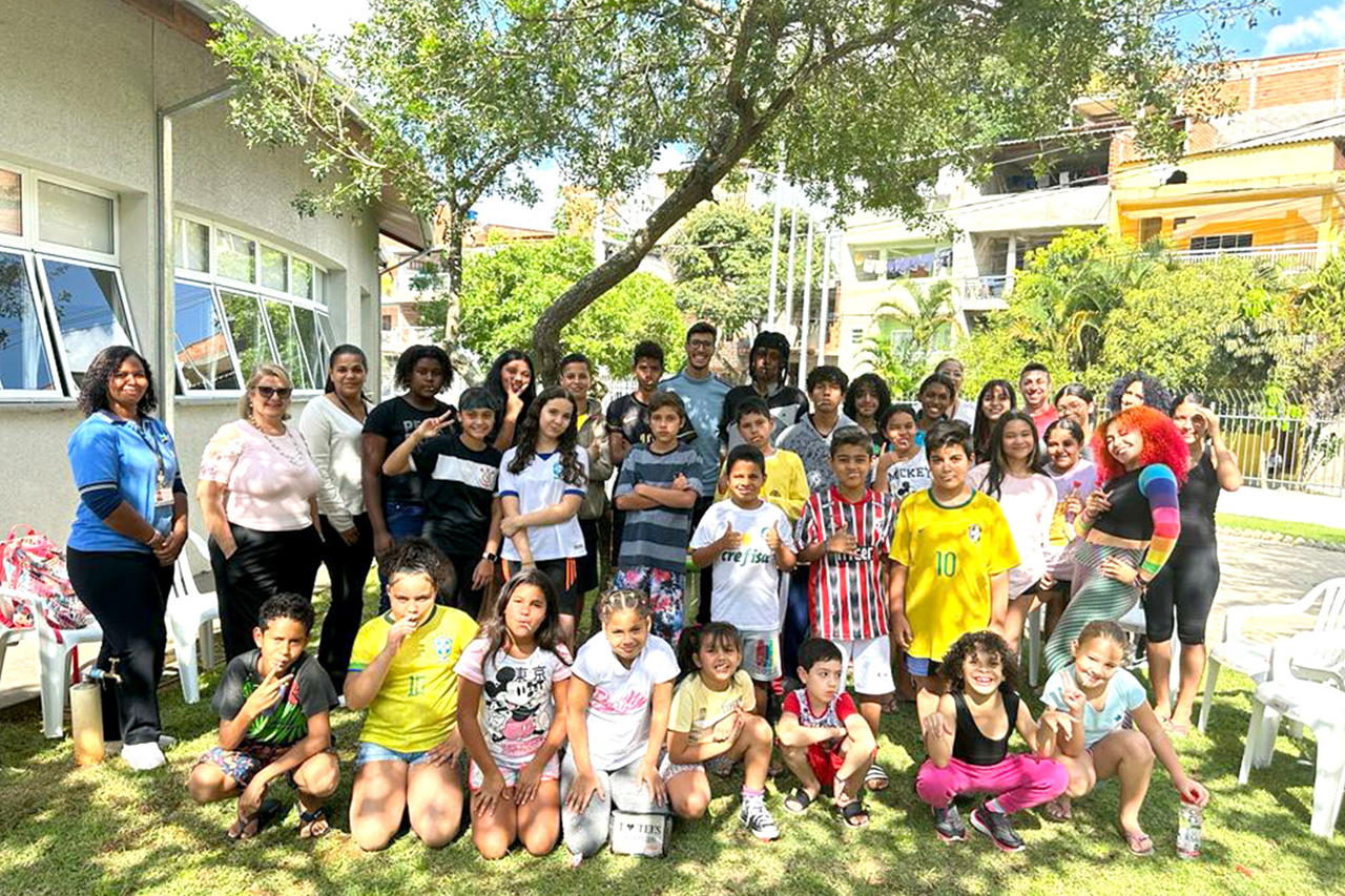 Centro de Capacitação Profissional e Lazer - CCPL Jaraguá Mirim promoveu uma dinâmica divertida de conscientização sobre o combate ao bullying