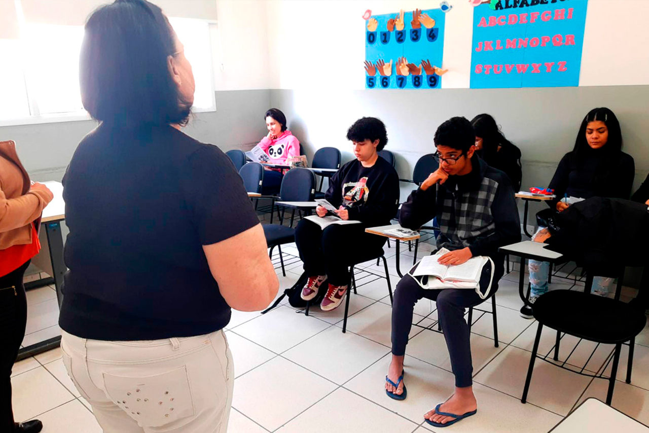 Equipe psicossocial promoveu palestra de conscientização sobre a campanha ‘Agosto Lilás’ no CCPL Jaraguá Mirim