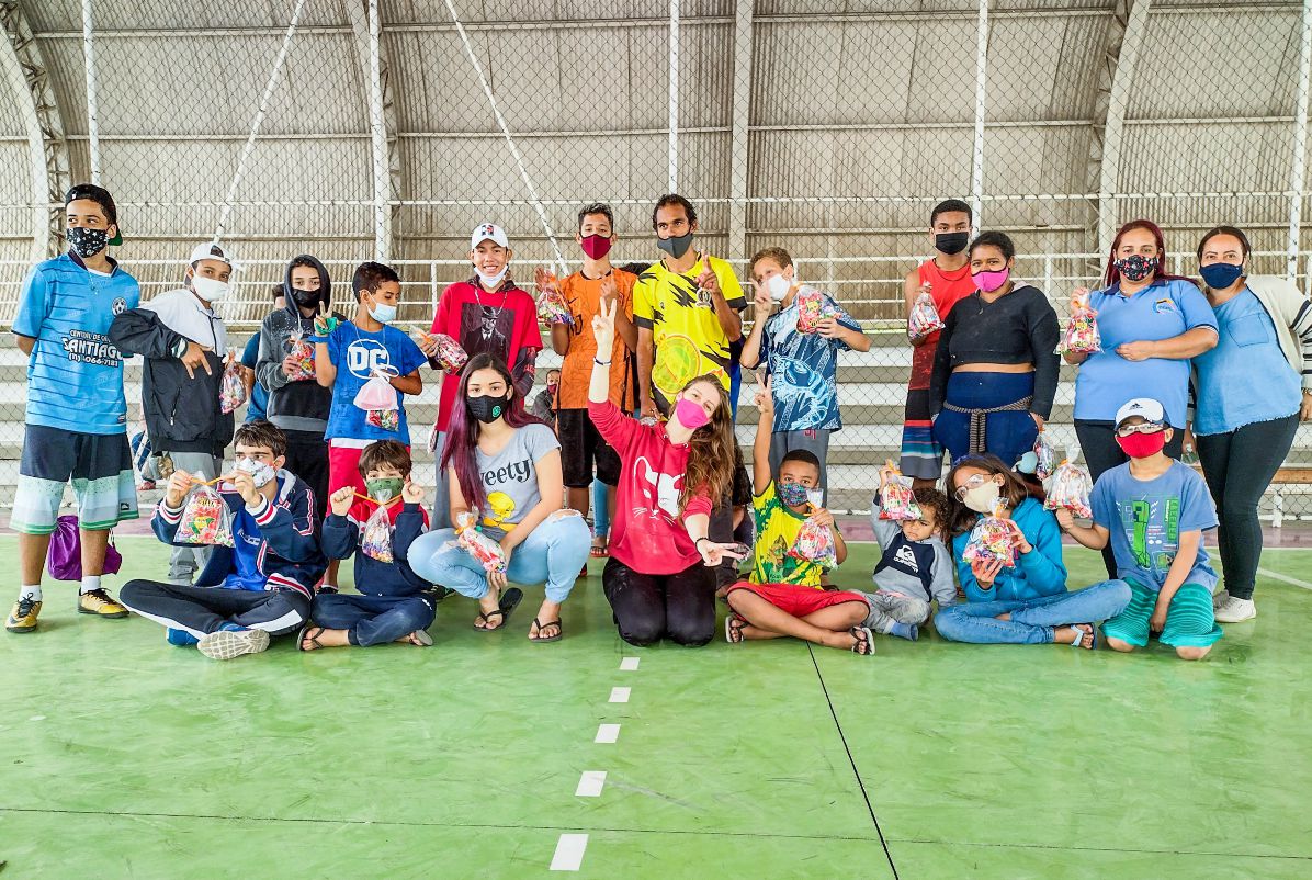 Mês das Crianças: oficina de slime e circuitos lúdicos fizeram a alegria das crianças no CCPL do Parque dos Camargos