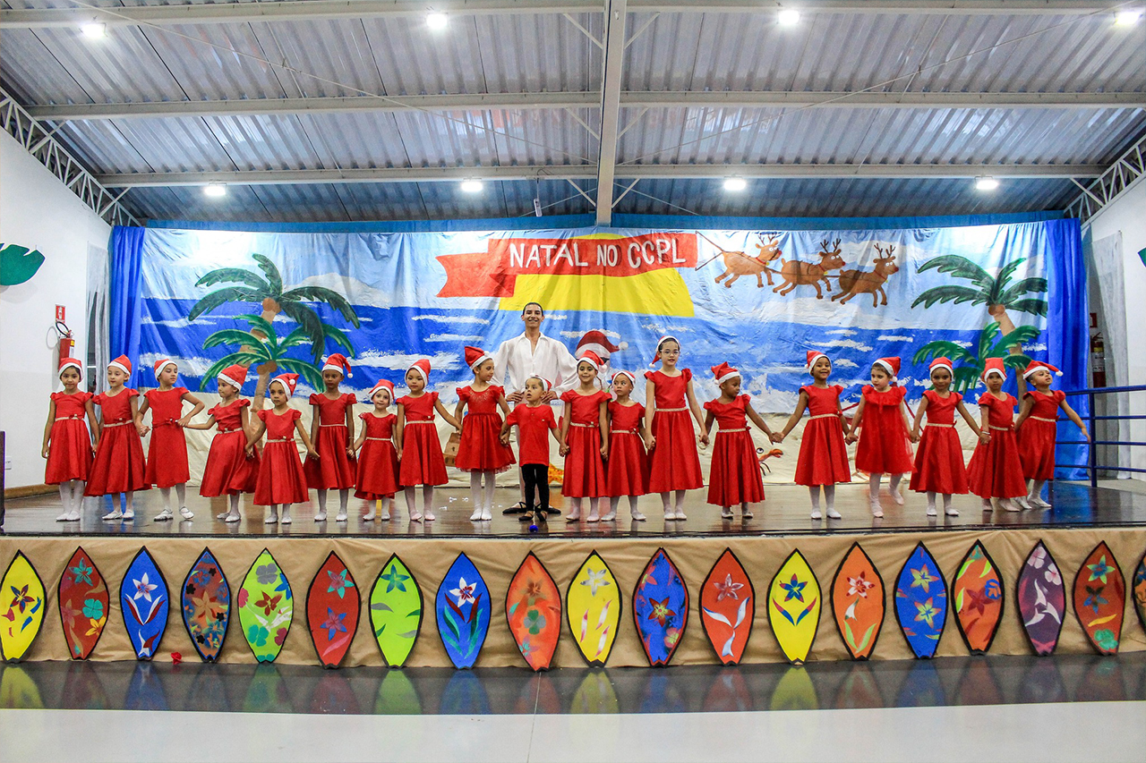 Natal Tropical: Alegria e diversão das festas de encerramento do ano de 2023 tomaram conta dos Centros de Capacitação Profissional e Lazer - CCPL Barueri
